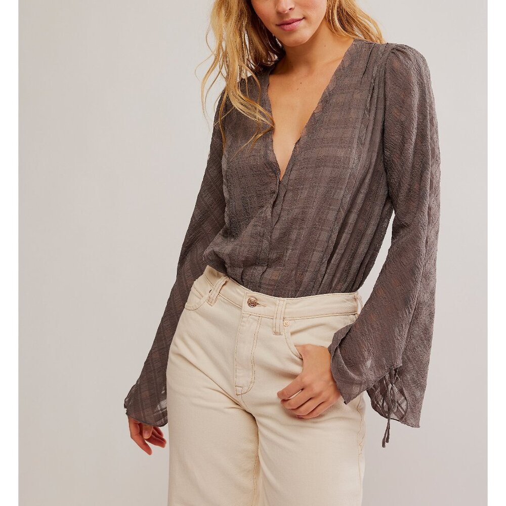 FREE PEOPLE Everythings Rosy Solid Bodysuit / Dark Gull Grey